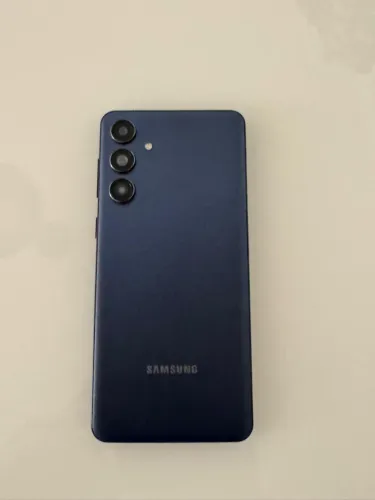 Samsung Galaxy M55 5G Dual SIM 256 GB Azul Escuro 8 GB RAM. - SEMINOVO EM PERFEITO ESTADO.