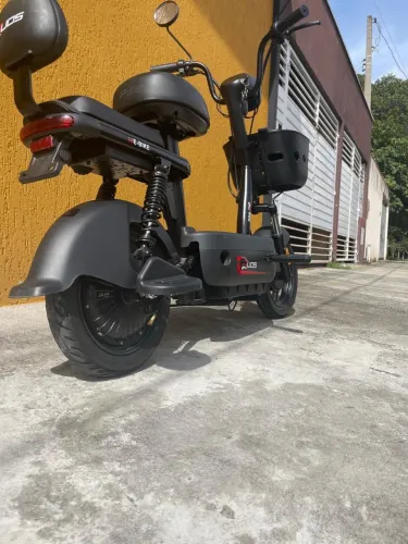 Scooter elétrica DUOS Bee 500w