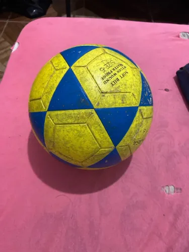 Bola mikasa futvolei