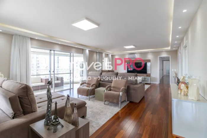 Lindo apartamento no Jardim Marajoara