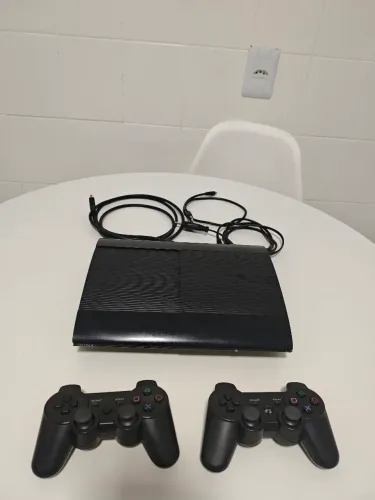Ps3 super slim 