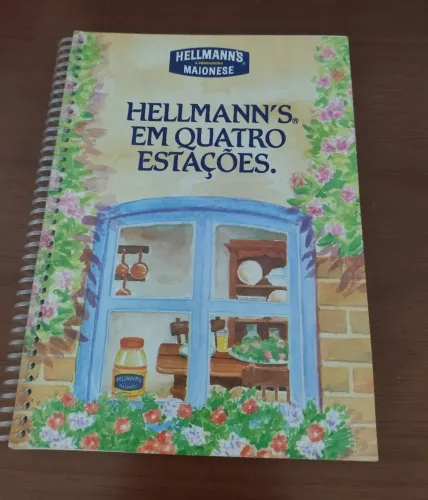 Livro de receitas Hellmann's em quatro estações antigo raro