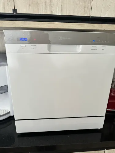 Lava louça Eletrolux LL08B  127v 