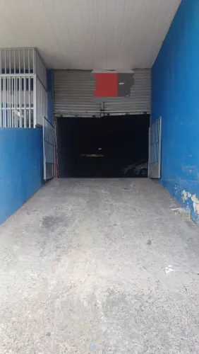 ALUGO GALPÃO NA SETE PORTA- Salvador - BA