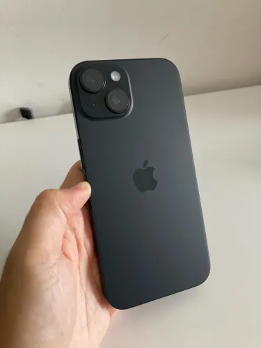 iPhone 15 128gb