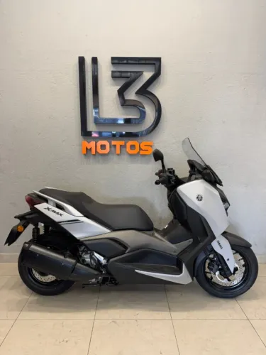 YAMAHA XMAX 250 ABS CONNECTED