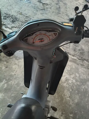 Honda bis
