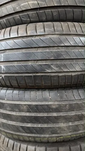Pneus 195/55/16 marca michelin