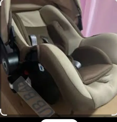 Carrinho bebê e bebe conforto Club baby