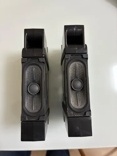 Par de alto falante para tv LG 60um7270psa