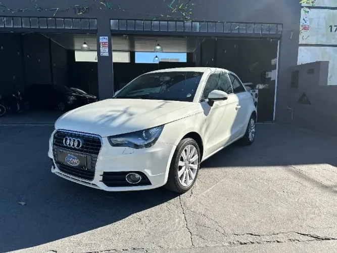 Audi A1 1.4 TFSI 122cv S-tronic 3P 2012
