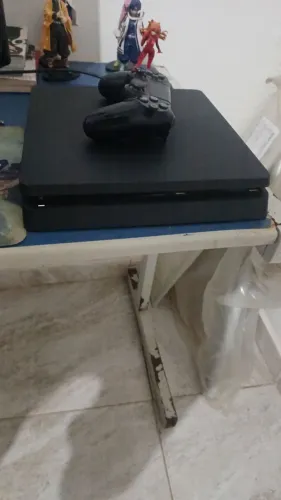 Ps4 slim