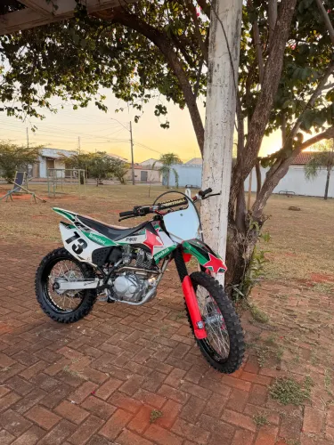CRF 230 / 2009/ CHEIA DE ACESSÓRIOS