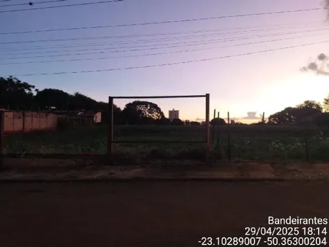 Oferta com diferencial Terreno no Vila Santa Maria, Bandeirantes - PR, N. SN | Venda Onli