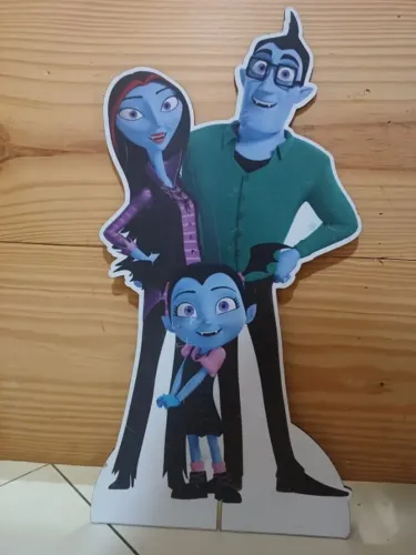 Display MDF Vampirina - Decorativo Infantil para Festa e Vitrine