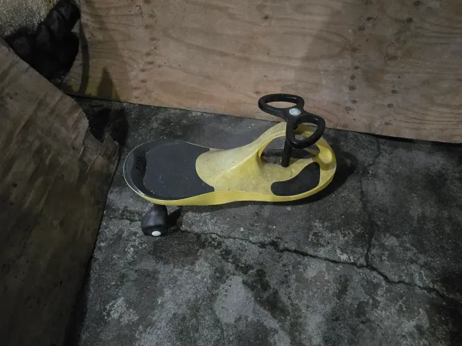 VELOCÍPEDE, SUPORTA ATÉ 100KG