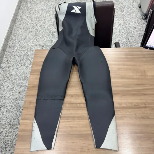 Roupa de Neoprene Xterra Triathlon Tamanho L Original