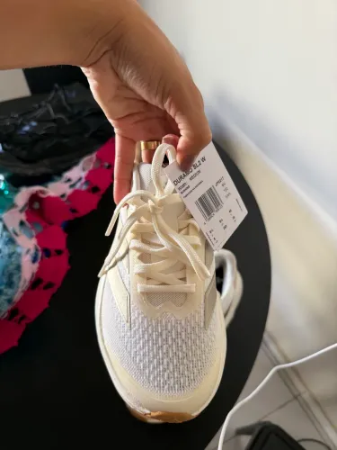 Tênis adidas feminino 