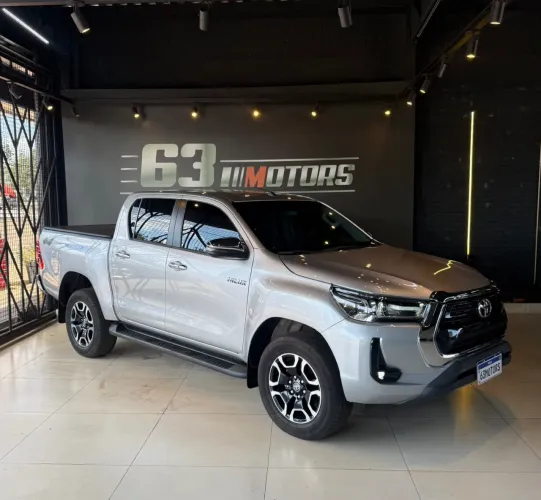 Toyota Hilux CD SRV 4X2 2.7 16V 142cv 2026