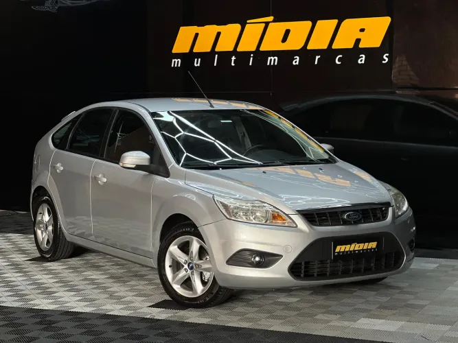 Ford Focus 1.6 S/se/se Plus Flex 8v/16v 5P 2013