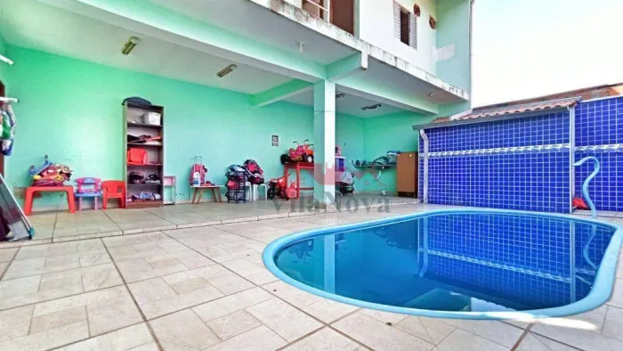 Casa com 4 dormitórios à venda, 300 m² por R$ 300.000,00 - Residencial Santa Madre Paulina