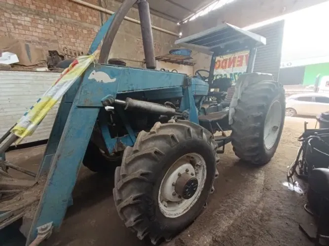 Vendo Ford New Holland 7630 com Lãmina