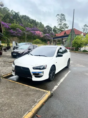 Mitsubishi Lancer 2.0 16V 160cv Aut. 2013
