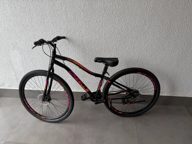 Bicicleta com freios a disco