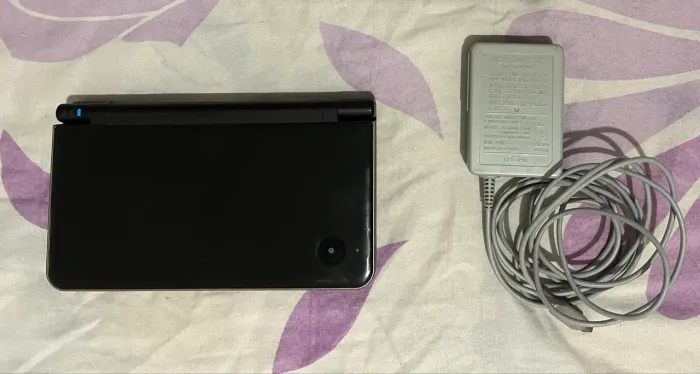 Nintendo DSi XL
