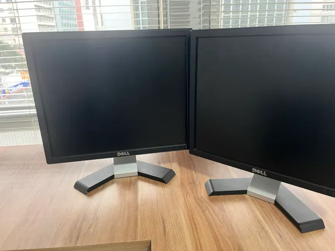 Monitor DELL