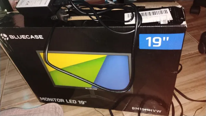 Monitor LED 19