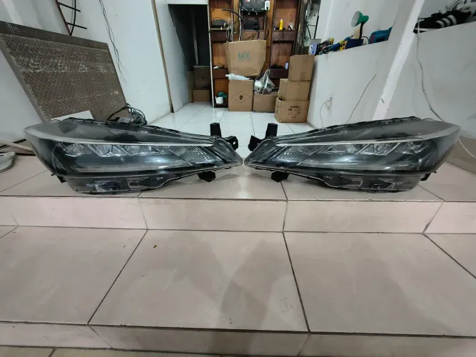 Faróis kicks 2022 com led