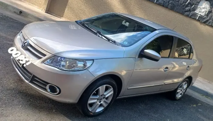 Volkswagen Voyage Comf/highli. 1.6 MI T.flex 8V 4P 2012