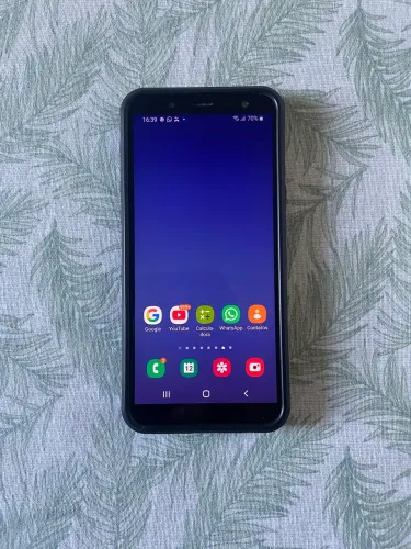 SAMSUNG J6 32GB seminovo ótimo estado 