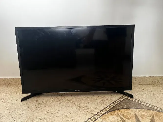 Smart TV Samsung 32" un32j4290ag