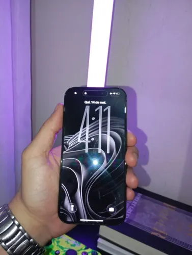 iPhone 15 Pro 256gb - 90% bateria
