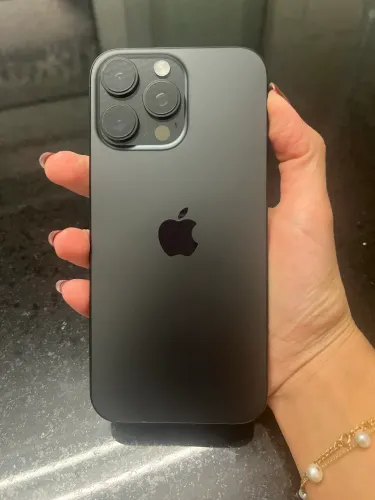 Vendo IPhone 16 Pro Max sem marcas de uso 256 GB 91% Bateria 