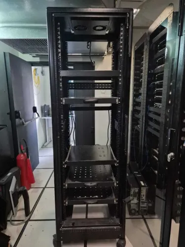 RACK PARA SERVIDOR 36U
