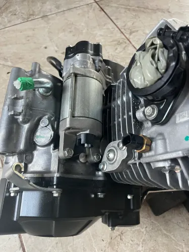 Motor sahara 300 Honda