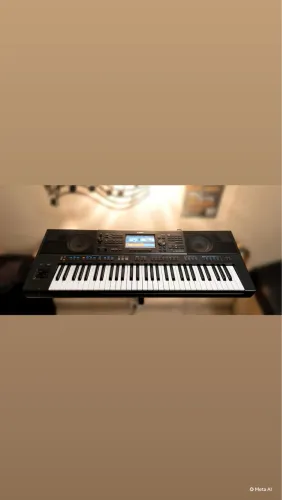 Teclado YAMAHA