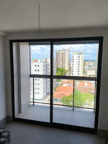 VENDO PORTA ALUMÍNIO Largura 230x227 altura.
