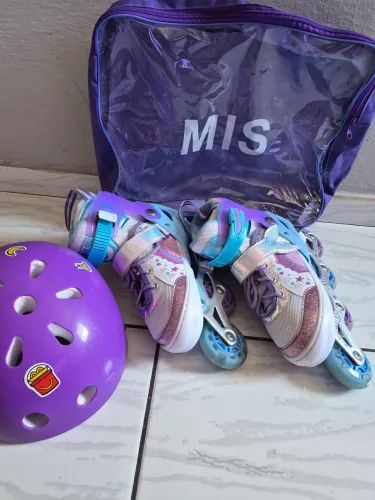 Patins novíssimo do 34 ao 37