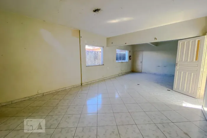 Casa à Venda - Vila Santa Clara, 7 Quartos, 140 m2