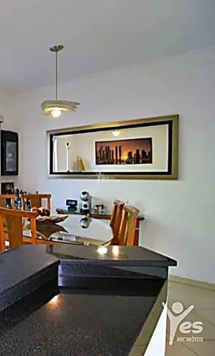 sobrado á venda com 104m², no bairro da Vila Assução. REF: 11552