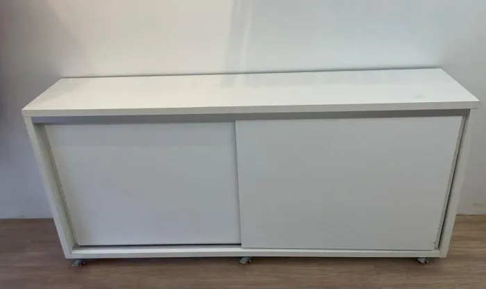 Balcão de estoque todo em MDF Duplo