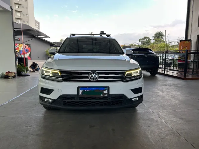 Volkswagen Tiguan Allspac Comf 250 TSI 1.4 Flex 2018