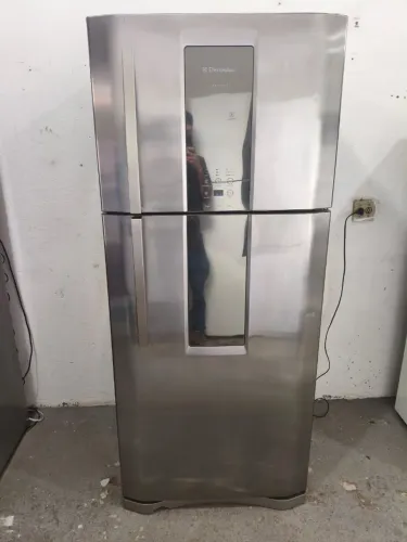 Geladeira ELECTROLUX INFINITY Df80X Frost Free 553 litros  (127V)
