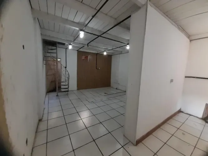 Rua Antônio Cardoso leal loja 20