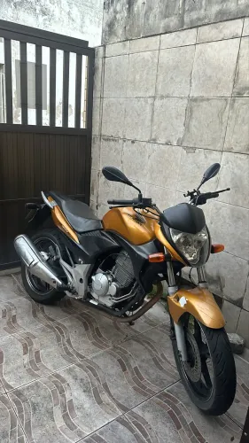 VENDO OU TROCO CB 300r