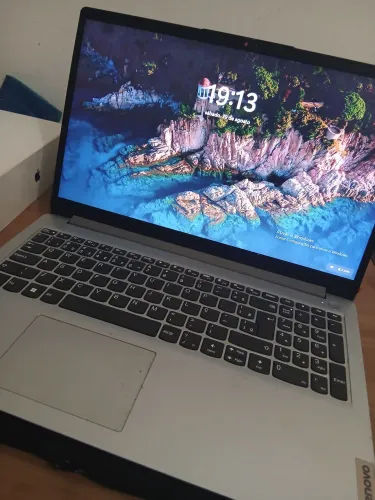Notebook - Lenovo 8gb ram